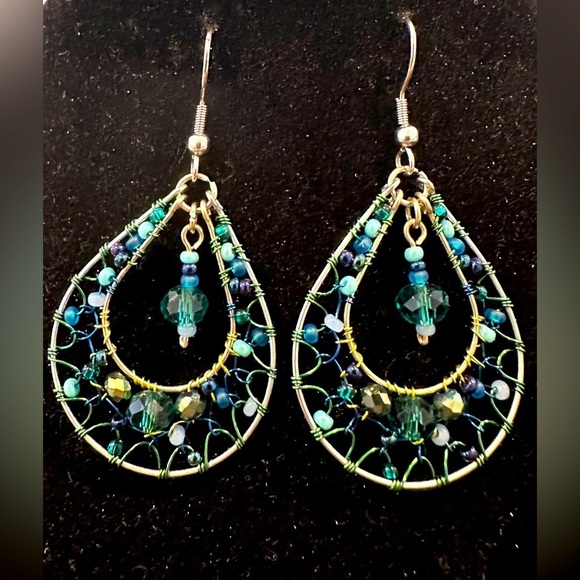 Jewelry - Teardrop Shaped Silver Beaded Earrings in Shades of Blue w/Fish Hook Backs NEW
